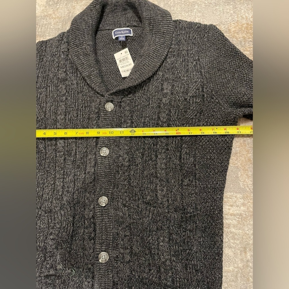NWT Club Room Men's Chunky Knit Cardigan Gray Size Medium Eclectic Grandpa $75 - Picture 7 of 9